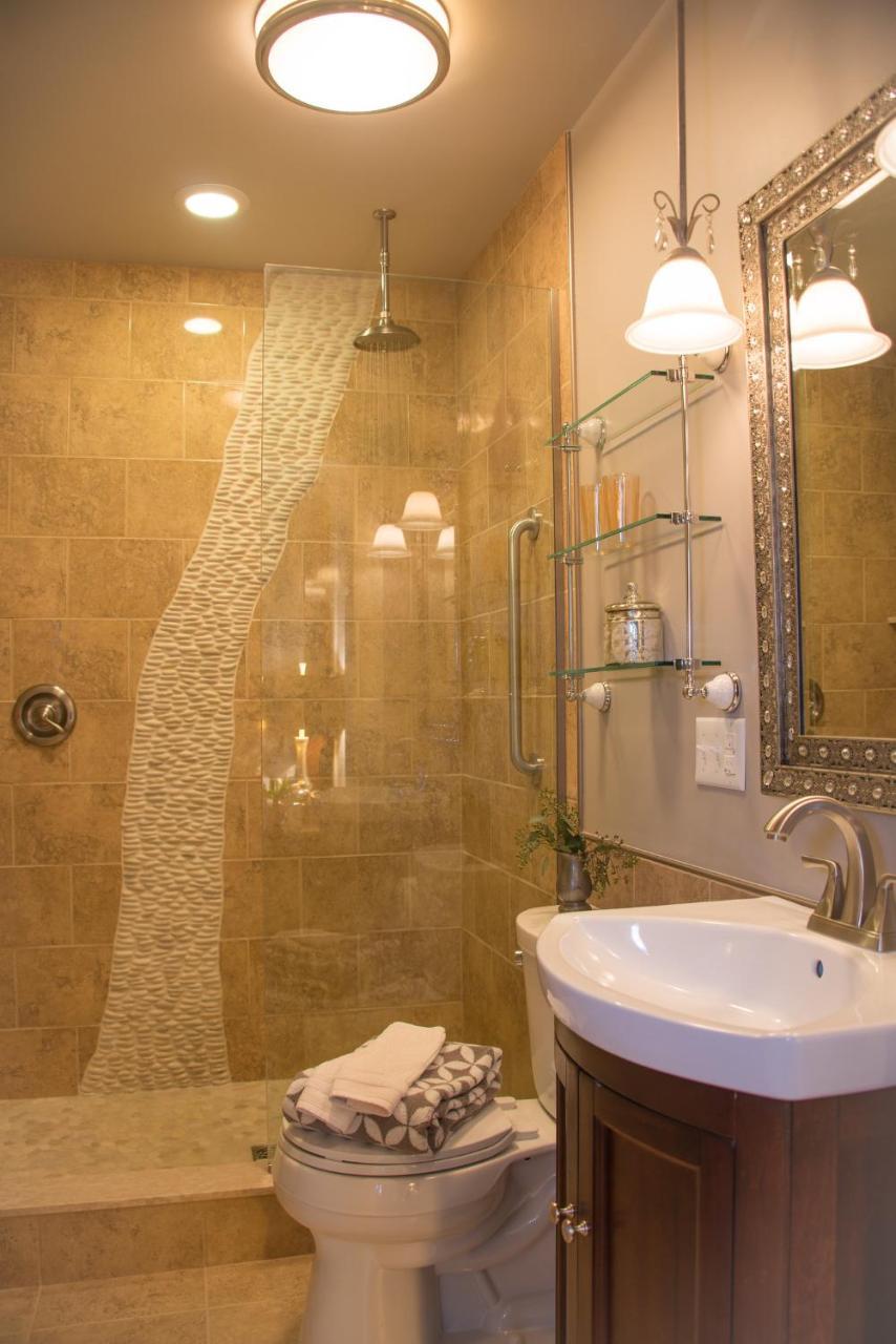 Gothic Eves Inn And Spa Bed And Breakfast Trumansburg 외부 사진